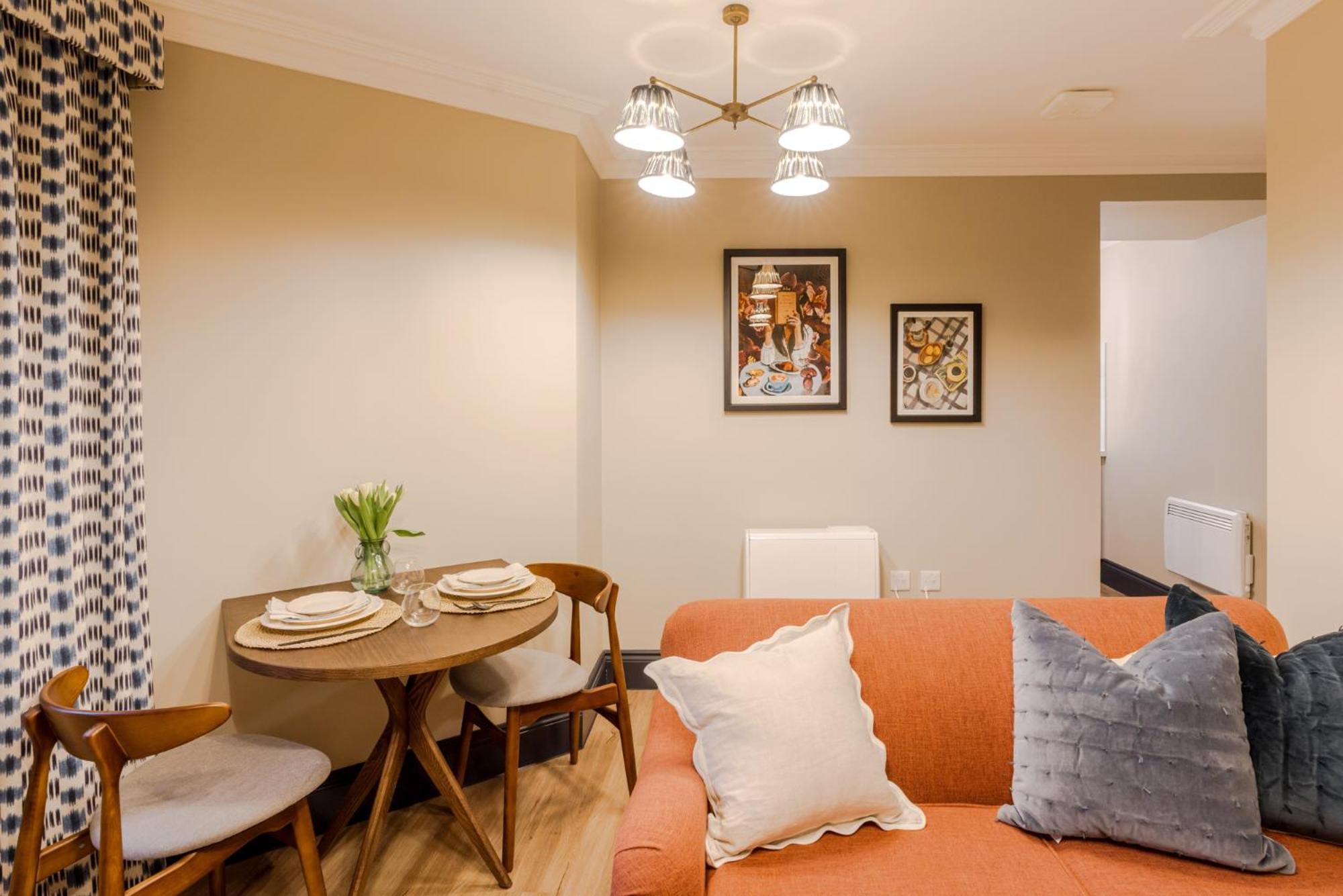 Pembroke House I Your Apartment 브리스틀 객실 사진