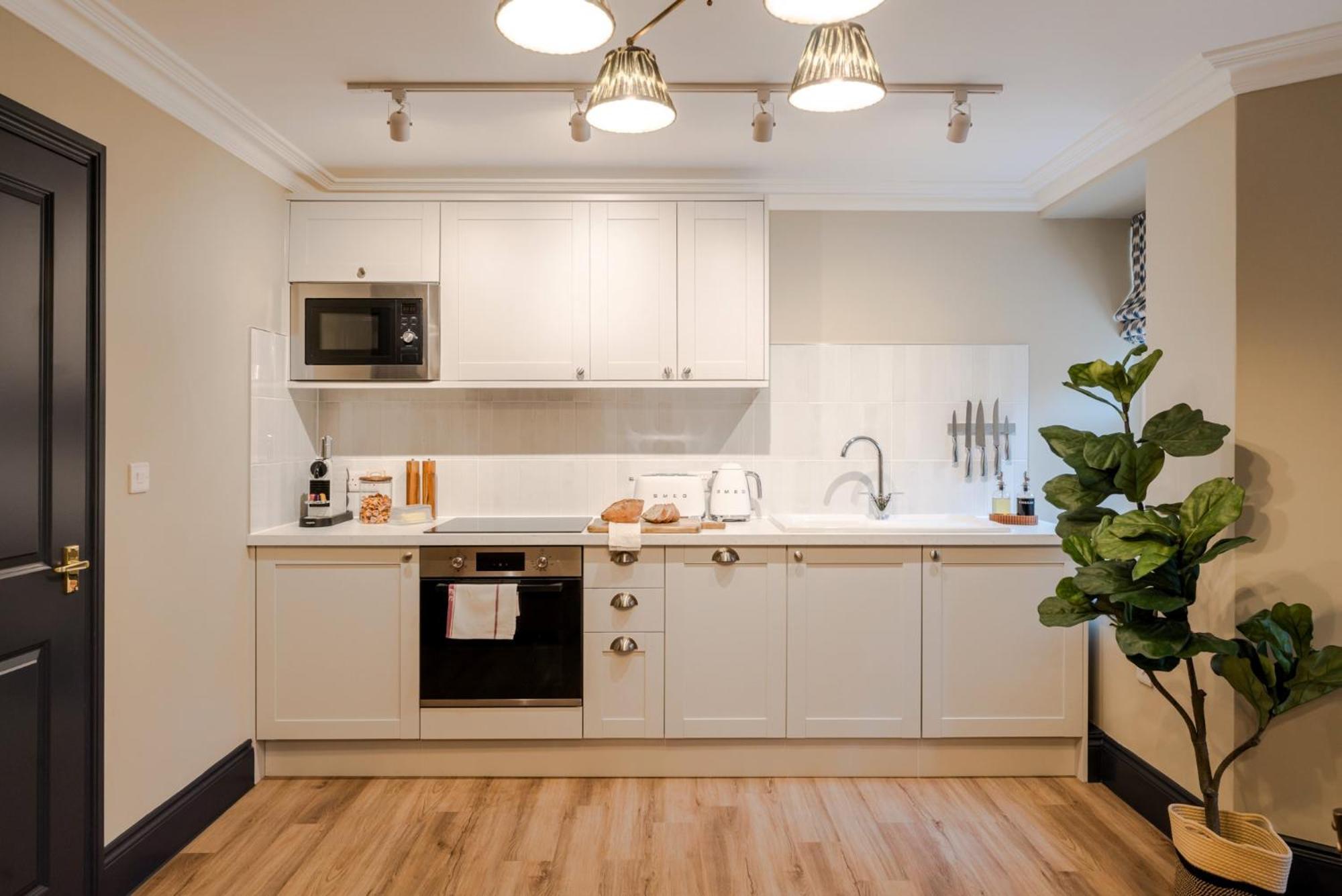 Pembroke House I Your Apartment 브리스틀 외부 사진